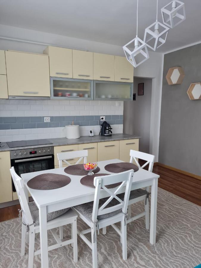 Dddd Apartament Кавник Екстериор снимка